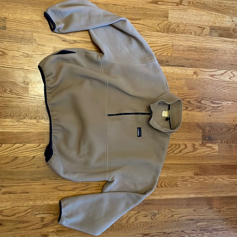 Men’s size large, vintage L.L. Bean, quarter zip pullover fleece